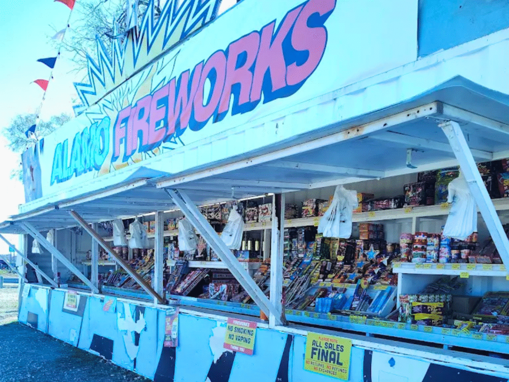 Alamo Fireworks Stand in Von Ormy I-35 S