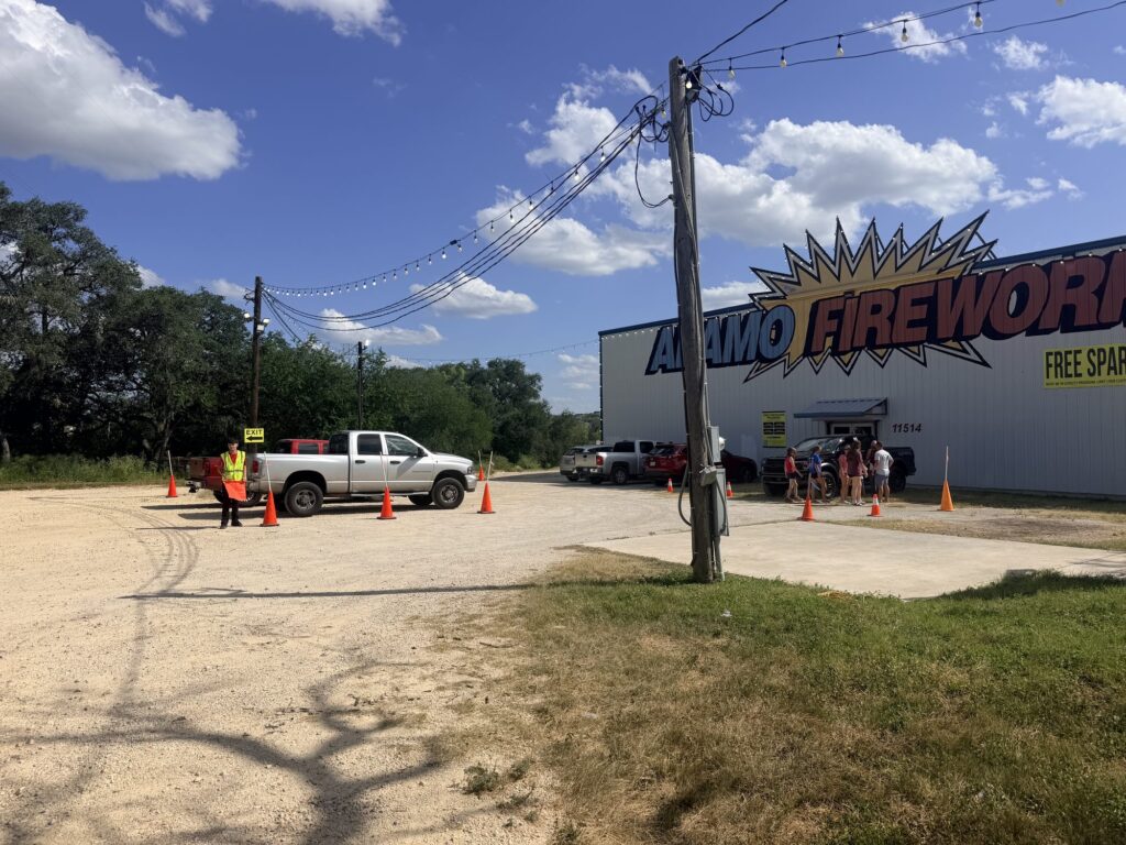 Alamo Fireworks Potranco & 1604