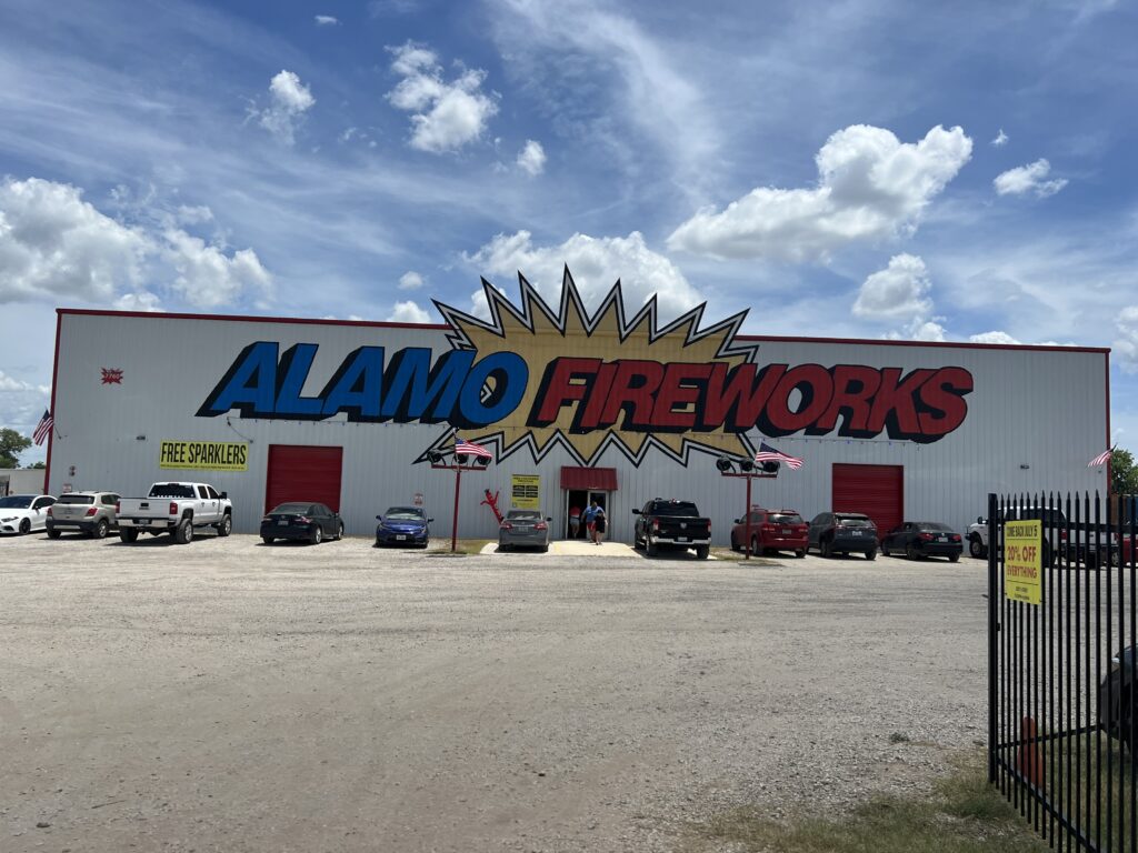 Alamo Fireworks Rigsby – East San Antonio